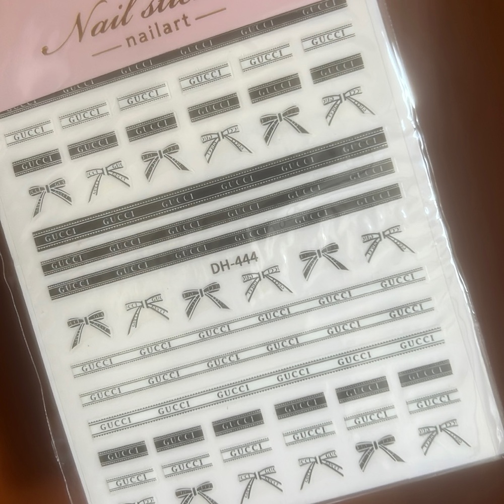 LUXURY NAIL STICKERS